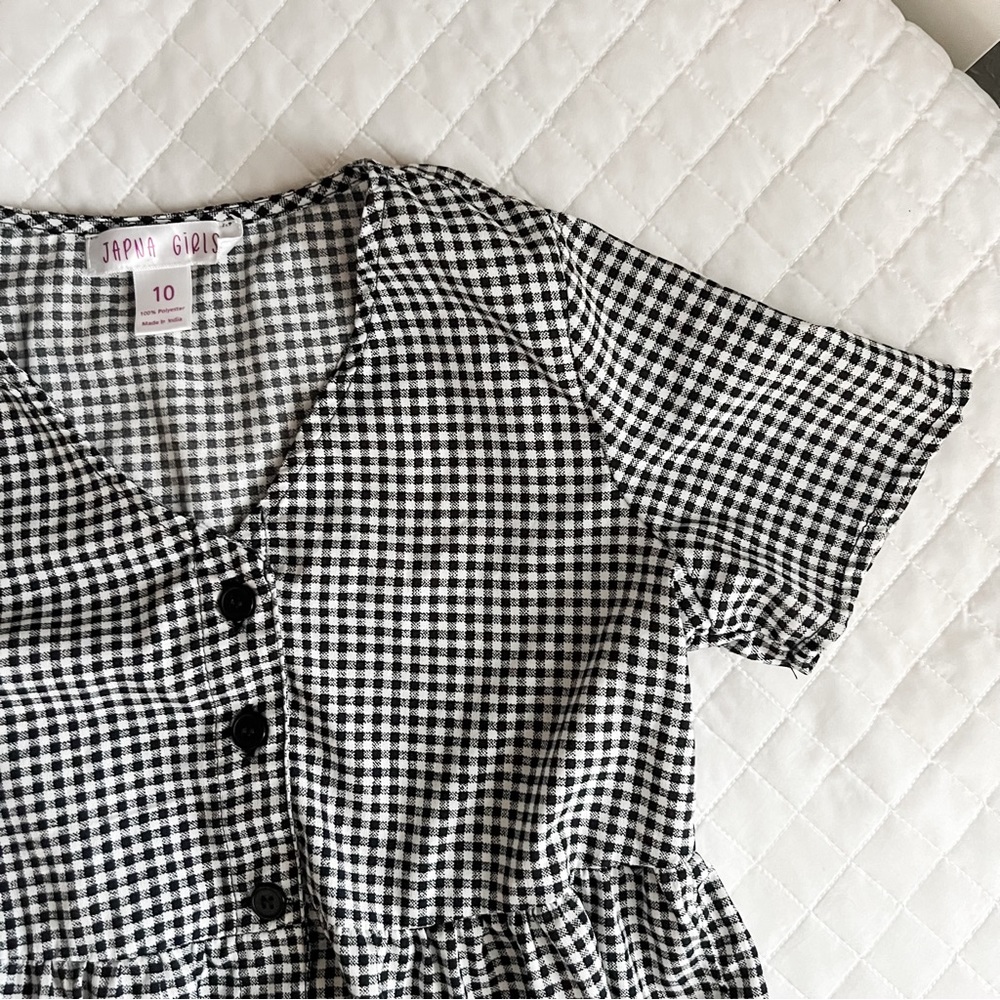 Girl dress